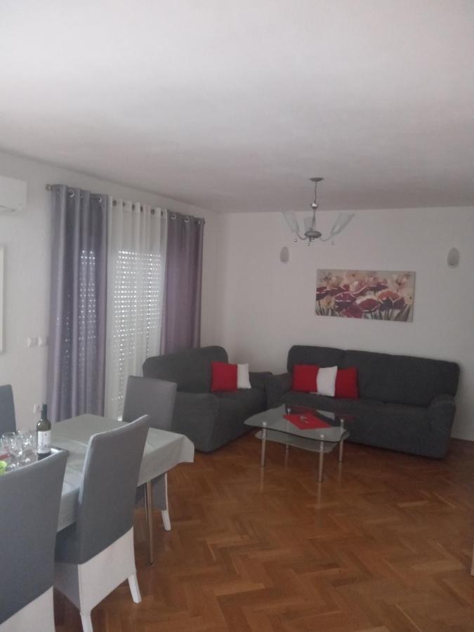 Apartman Teklic Kaštela Εξωτερικό φωτογραφία