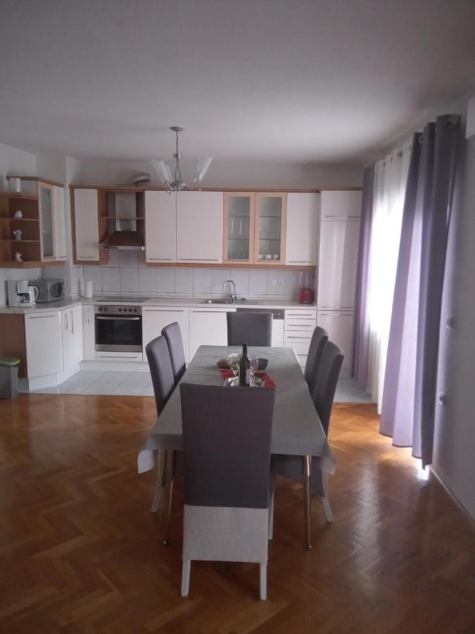 Apartman Teklic Kaštela Εξωτερικό φωτογραφία