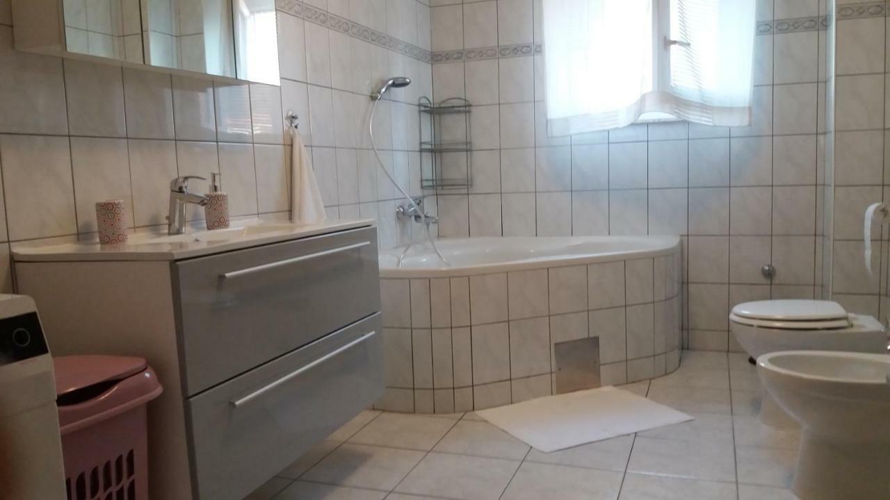 Apartman Teklic Kaštela Εξωτερικό φωτογραφία